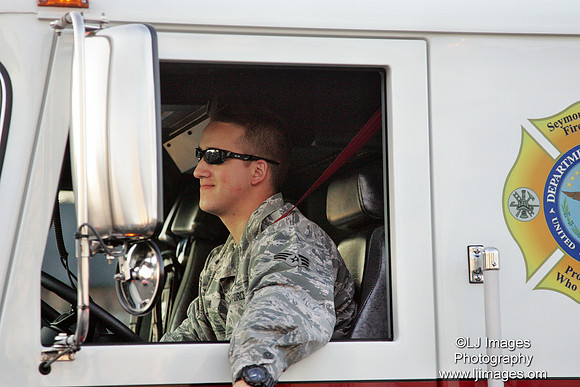 ljimages_2012_Goldsboro_Christmas_Parade (10)