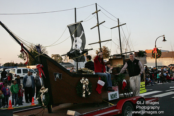 ljimages_2012_Goldsboro_Christmas_Parade (104)