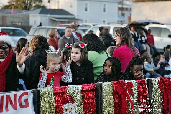 ljimages_2012_Goldsboro_Christmas_Parade (114)