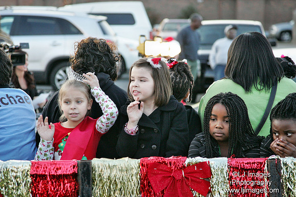 ljimages_2012_Goldsboro_Christmas_Parade (115)