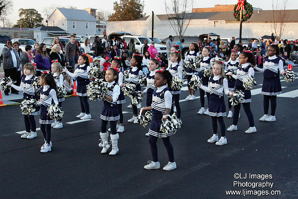 ljimages_2012_Goldsboro_Christmas_Parade (118)
