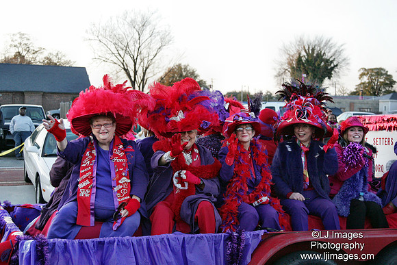 ljimages_2012_Goldsboro_Christmas_Parade (123)