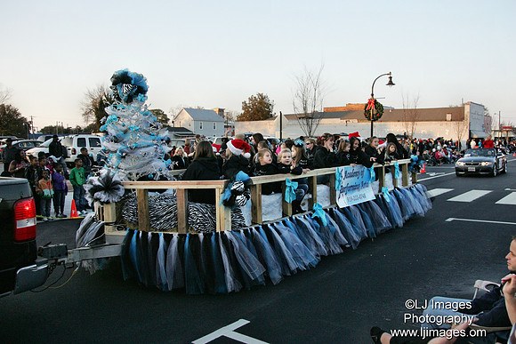 ljimages_2012_Goldsboro_Christmas_Parade (128)