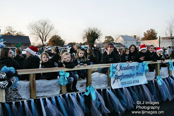 ljimages_2012_Goldsboro_Christmas_Parade (130)