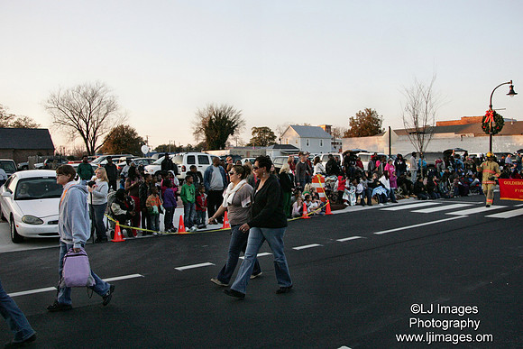 ljimages_2012_Goldsboro_Christmas_Parade (149)