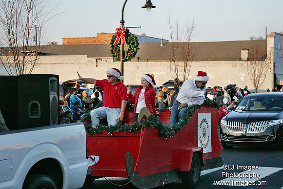 ljimages_2012_Goldsboro_Christmas_Parade (30)