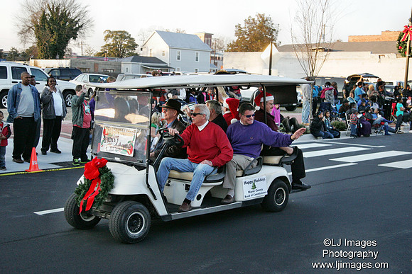 ljimages_2012_Goldsboro_Christmas_Parade (32)