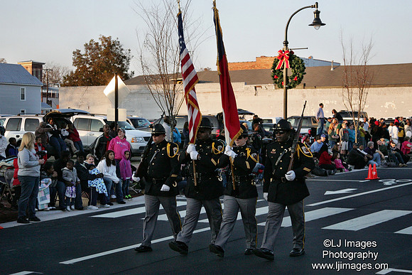 ljimages_2012_Goldsboro_Christmas_Parade (33)