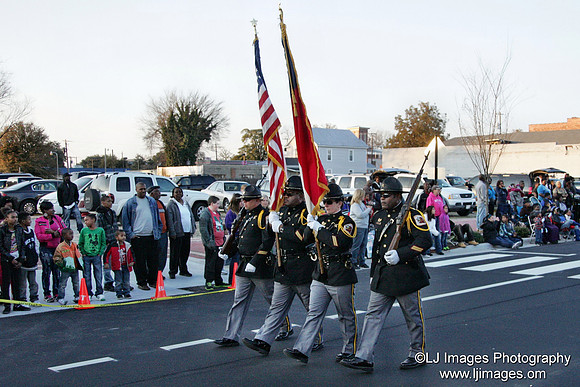 ljimages_2012_Goldsboro_Christmas_Parade (35)