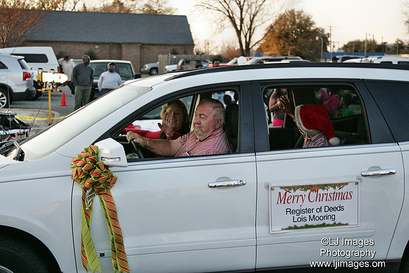 ljimages_2012_Goldsboro_Christmas_Parade (49)