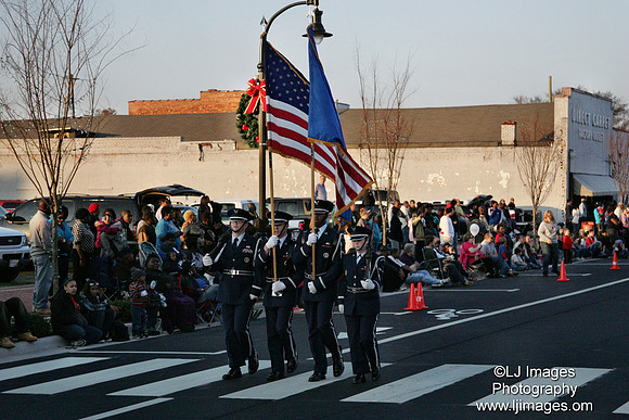 ljimages_2012_Goldsboro_Christmas_Parade (5)