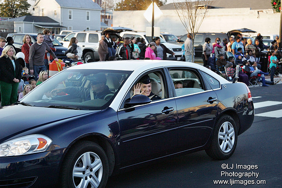 ljimages_2012_Goldsboro_Christmas_Parade (7)