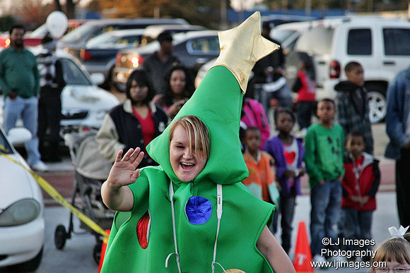 ljimages_2012_Goldsboro_Christmas_Parade (74)