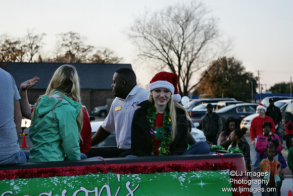 ljimages_2012_Goldsboro_Christmas_Parade (86)