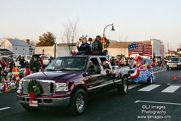 ljimages_2012_Goldsboro_Christmas_Parade (92)