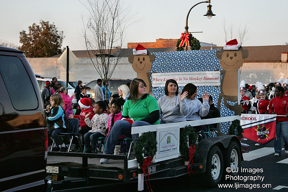 ljimages_2012_Goldsboro_Christmas_Parade (160)