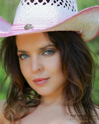 Headshots by LJ Images