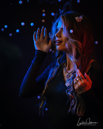 Kriss Luna Lunarkriss00018