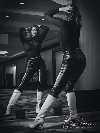 Zoey_00057