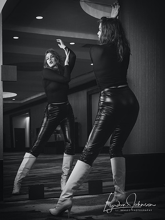 Zoey_00063